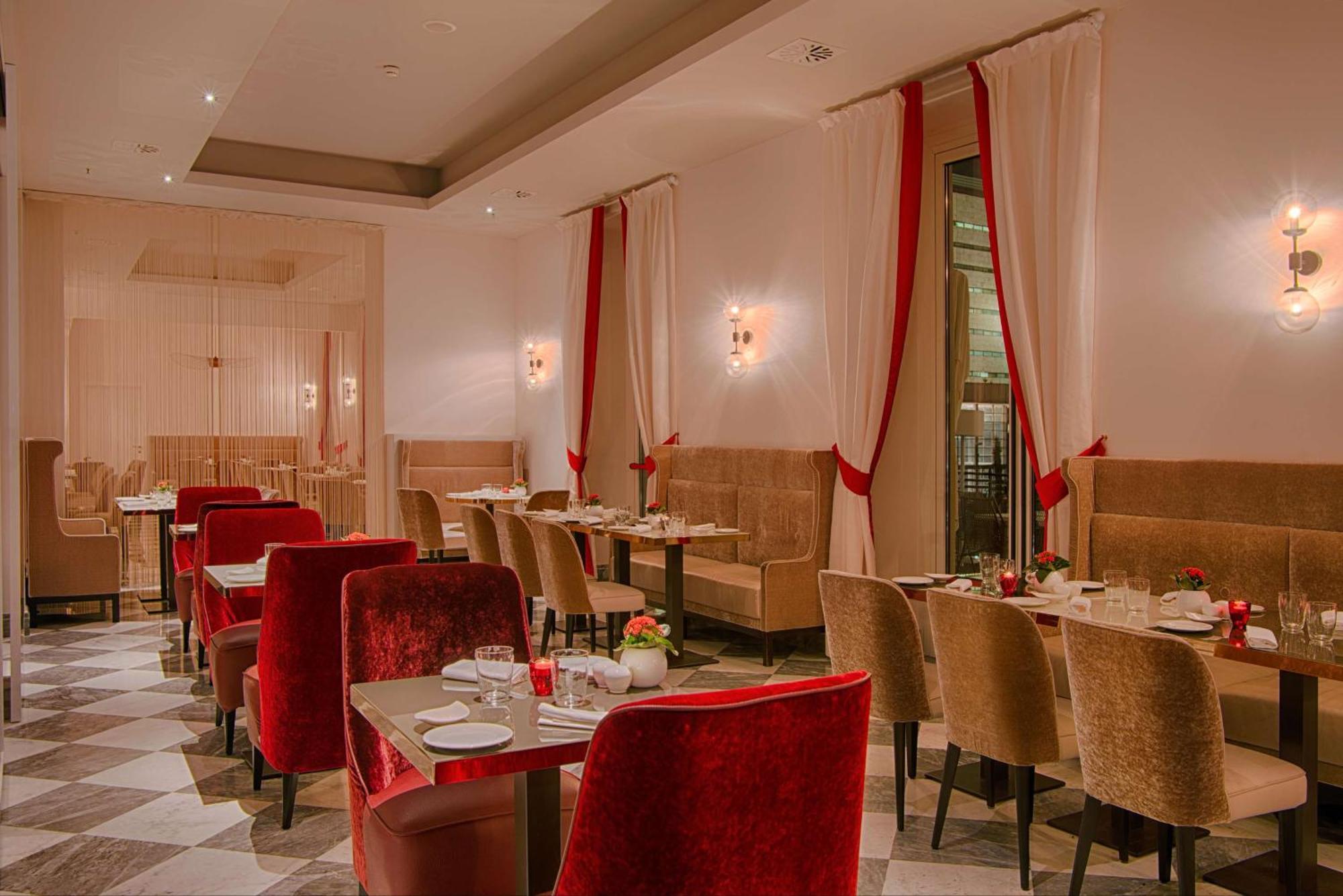 Hotel Nh Collection Palazzo Cinquecento 5*